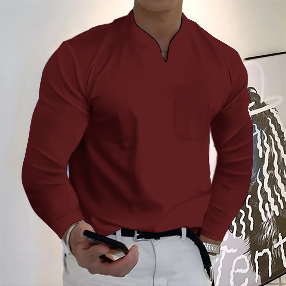 Stilig skjorte med V-hals for menn